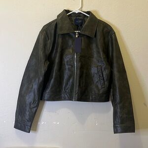 SEND OFFERS !! NWT  Faux leather cropped green jacket